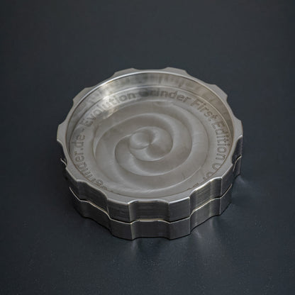 Evolution Grinder 90mm Zweiteilig - Limited Edition